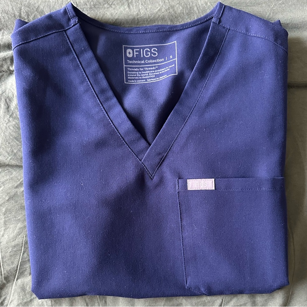 Figs Catarina Scrub Top Navy
